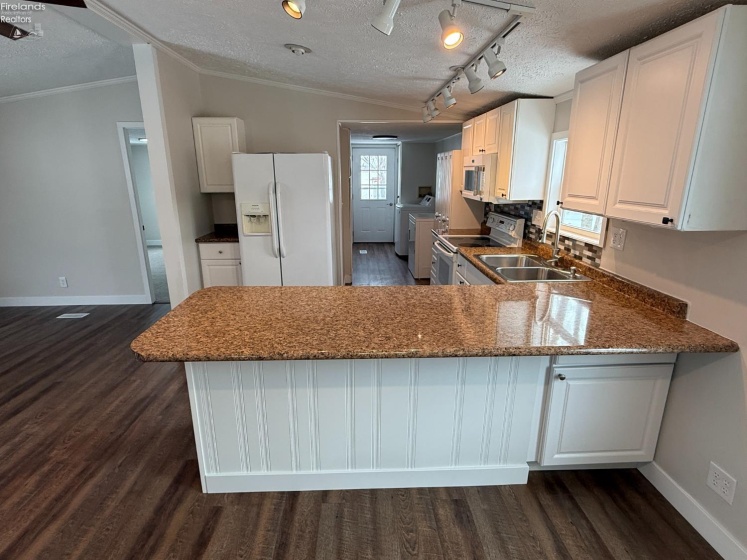 45 Bass Circle, Marblehead, 43440, 3 Bedrooms Bedrooms, ,2 BathroomsBathrooms,Residential,For Sale,Bass Circle,20262014