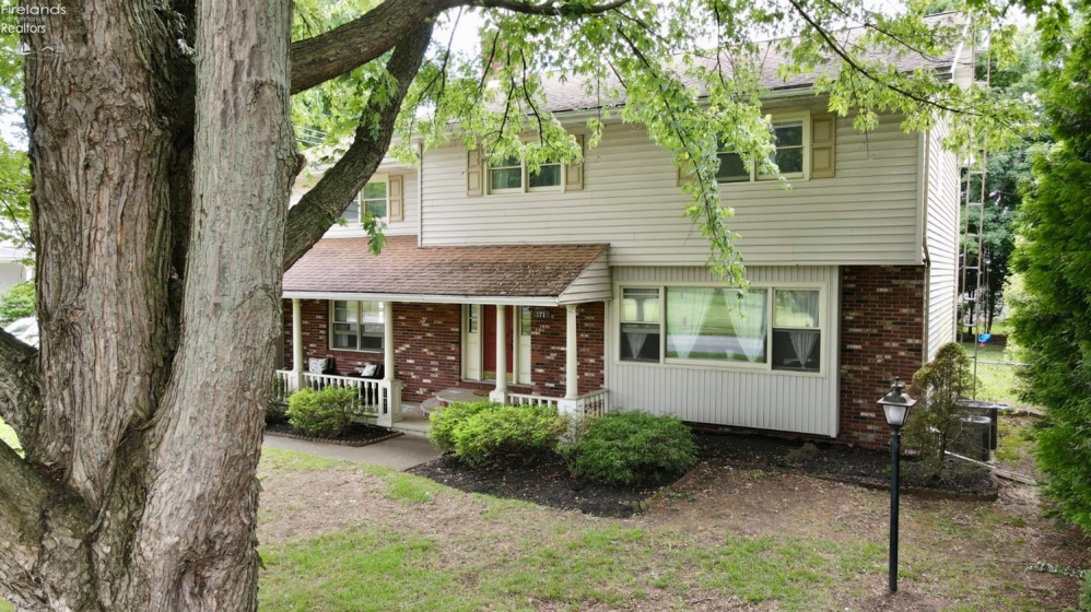 171 Main Street, Milan, 44846, 5 Bedrooms Bedrooms, ,3 BathroomsBathrooms,Residential,For Sale,Main,20261864