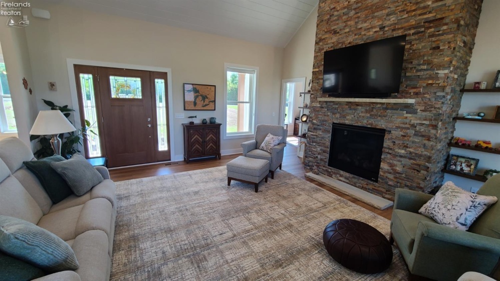 1290 Hartshorn Road, Marblehead, 43440, 3 Bedrooms Bedrooms, ,2 BathroomsBathrooms,Residential,For Sale,Hartshorn,20261962