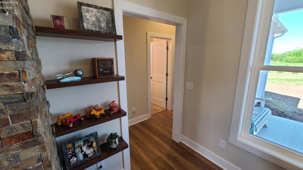 1290 Hartshorn Road, Marblehead, 43440, 3 Bedrooms Bedrooms, ,2 BathroomsBathrooms,Residential,For Sale,Hartshorn,20261962