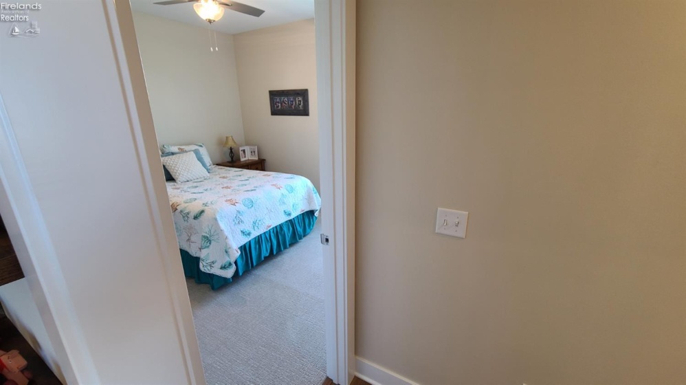 1290 Hartshorn Road, Marblehead, 43440, 3 Bedrooms Bedrooms, ,2 BathroomsBathrooms,Residential,For Sale,Hartshorn,20261962