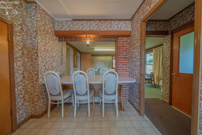 325 Stahl Road, Fremont, 43420, 6 Bedrooms Bedrooms, ,2 BathroomsBathrooms,Residential,For Sale,Stahl,20261866