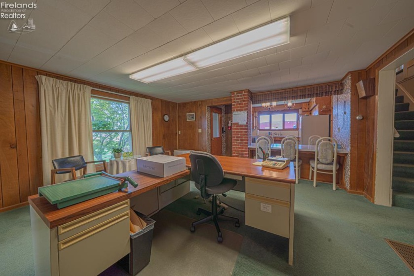 325 Stahl Road, Fremont, 43420, 6 Bedrooms Bedrooms, ,2 BathroomsBathrooms,Residential,For Sale,Stahl,20261866