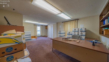 325 Stahl Road, Fremont, 43420, 6 Bedrooms Bedrooms, ,2 BathroomsBathrooms,Residential,For Sale,Stahl,20261866