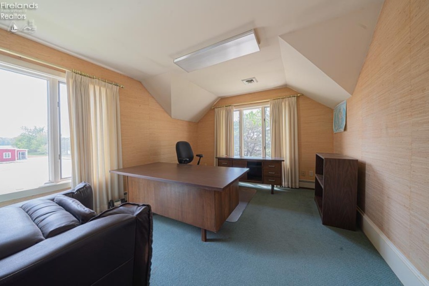 325 Stahl Road, Fremont, 43420, 6 Bedrooms Bedrooms, ,2 BathroomsBathrooms,Residential,For Sale,Stahl,20261866