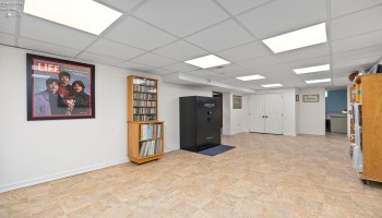 33161 Lake Road, Avon Lake, 44012, 3 Bedrooms Bedrooms, ,2 BathroomsBathrooms,Residential,For Sale,Lake,20261916 33161 Lake Road, Avon Lake, 44012, 3 Bedrooms Bedrooms, ,2 BathroomsBathrooms,Residential,For Sale,Lake,20261916