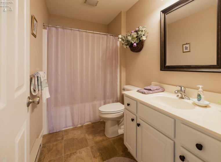 60 Grassland Circle, Norwalk, 44857, 3 Bedrooms Bedrooms, ,2 BathroomsBathrooms,Residential,For Sale,Grassland,20261958