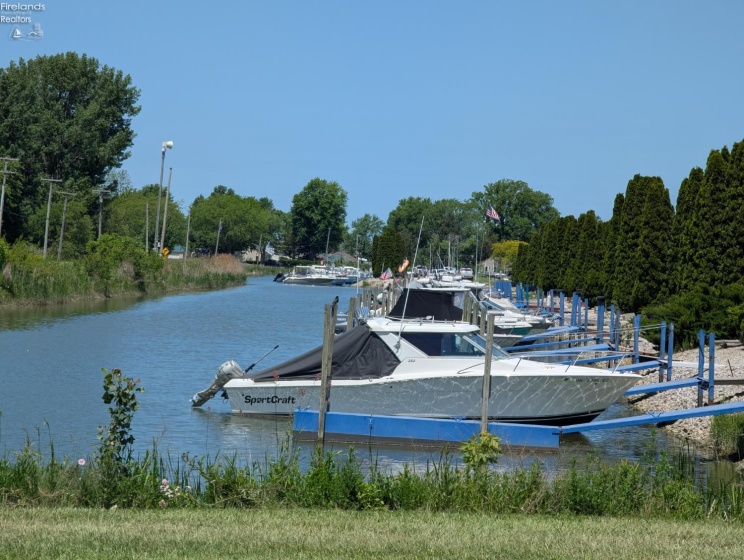 1057 Sister Lane, Oak Harbor, 43449, 2 Bedrooms Bedrooms, ,1 BathroomBathrooms,Residential,For Sale,Sister,20262012