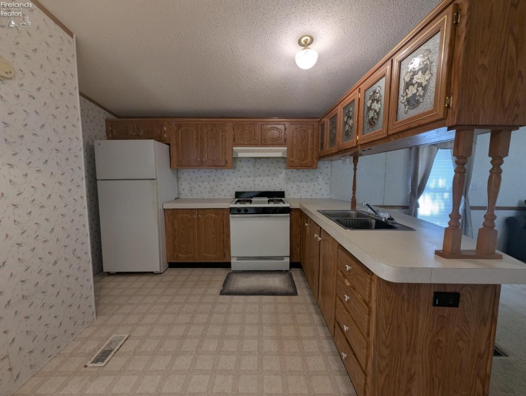 1057 Sister Lane, Oak Harbor, 43449, 2 Bedrooms Bedrooms, ,1 BathroomBathrooms,Residential,For Sale,Sister,20262012