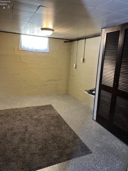 77 Kensington Avenue, Tiffin, 44883, 2 Bedrooms Bedrooms, ,2 BathroomsBathrooms,Residential,For Sale,Kensington,20262027