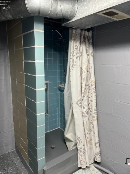 77 Kensington Avenue, Tiffin, 44883, 2 Bedrooms Bedrooms, ,2 BathroomsBathrooms,Residential,For Sale,Kensington,20262027
