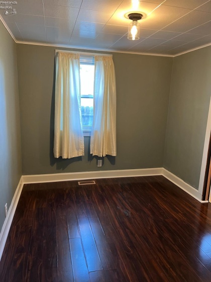 77 Kensington Avenue, Tiffin, 44883, 2 Bedrooms Bedrooms, ,2 BathroomsBathrooms,Residential,For Sale,Kensington,20262027