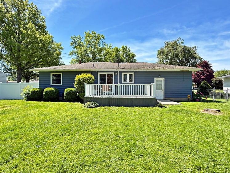 21 Parkview, Tiffin, 44883, 2 Bedrooms Bedrooms, ,1 BathroomBathrooms,Residential,For Sale,Parkview,20262019