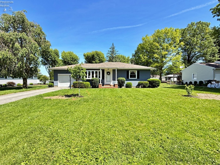 21 Parkview, Tiffin, 44883, 2 Bedrooms Bedrooms, ,1 BathroomBathrooms,Residential,For Sale,Parkview,20262019