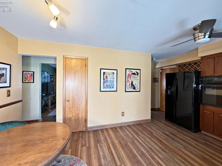 21 Parkview, Tiffin, 44883, 2 Bedrooms Bedrooms, ,1 BathroomBathrooms,Residential,For Sale,Parkview,20262019