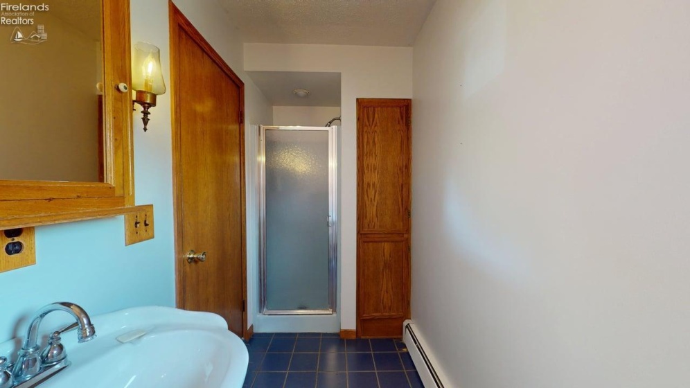 404 Woodbine Street, Willard, 44890, 3 Bedrooms Bedrooms, ,2 BathroomsBathrooms,Residential,For Sale,Woodbine,20262042