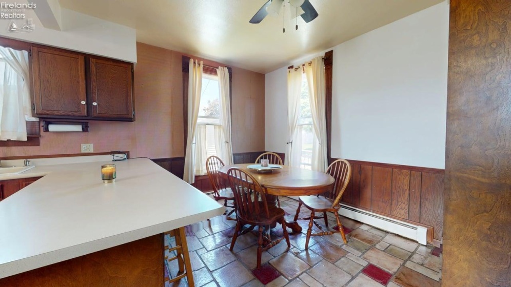 404 Woodbine Street, Willard, 44890, 3 Bedrooms Bedrooms, ,2 BathroomsBathrooms,Residential,For Sale,Woodbine,20262042