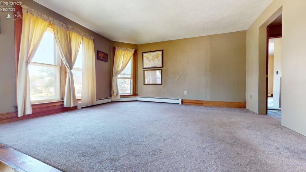 404 Woodbine Street, Willard, 44890, 3 Bedrooms Bedrooms, ,2 BathroomsBathrooms,Residential,For Sale,Woodbine,20262042