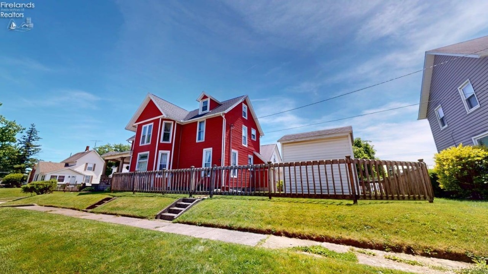 404 Woodbine Street, Willard, 44890, 3 Bedrooms Bedrooms, ,2 BathroomsBathrooms,Residential,For Sale,Woodbine,20262042