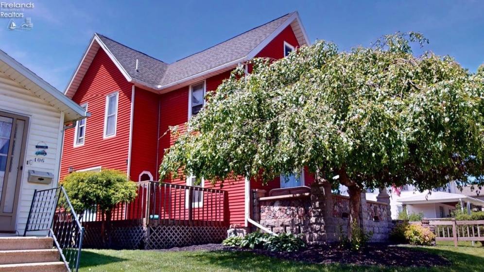 404 Woodbine Street, Willard, 44890, 3 Bedrooms Bedrooms, ,2 BathroomsBathrooms,Residential,For Sale,Woodbine,20262042