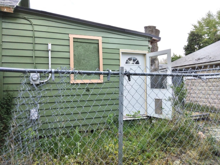 1505 Campbell Street, Sandusky, 44870, 2 Bedrooms Bedrooms, ,2 BathroomsBathrooms,Residential,For Sale,Campbell,20261903