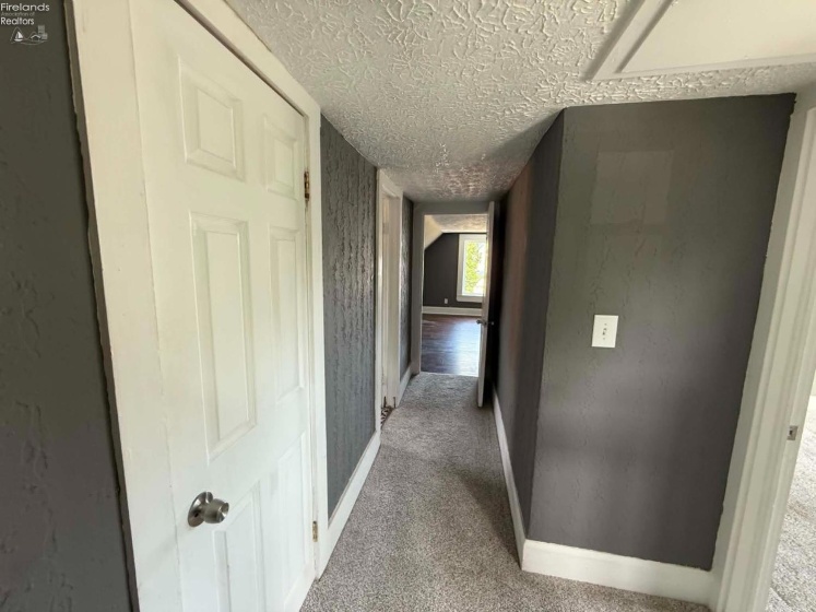 2 Andress Court, Lorain, 44052, 2 Bedrooms Bedrooms, ,2 BathroomsBathrooms,Residential,For Sale,Andress,20262038