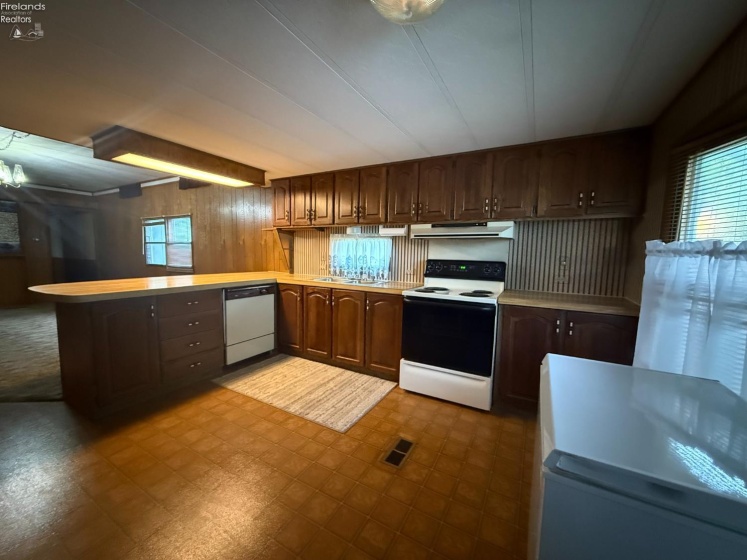 25 Bass Circle, Marblehead, 43440, 2 Bedrooms Bedrooms, ,1 BathroomBathrooms,Residential,For Sale,Bass,20262045