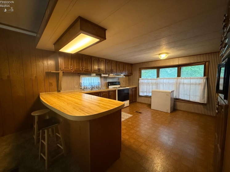 25 Bass Circle, Marblehead, 43440, 2 Bedrooms Bedrooms, ,1 BathroomBathrooms,Residential,For Sale,Bass,20262045