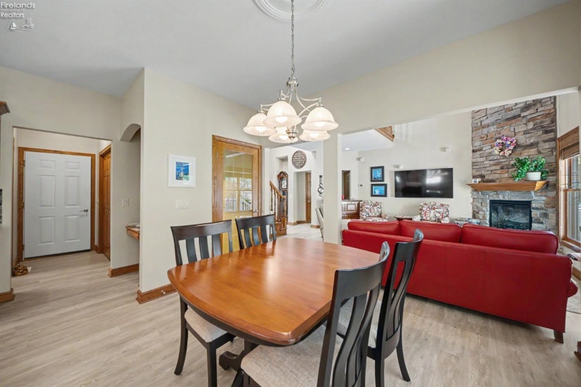 1042 Lost Lake Road, Port Clinton, 43452, 3 Bedrooms Bedrooms, ,4 BathroomsBathrooms,Residential,For Sale,Lost Lake,20261878