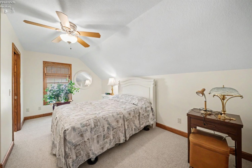 1042 Lost Lake Road, Port Clinton, 43452, 3 Bedrooms Bedrooms, ,4 BathroomsBathrooms,Residential,For Sale,Lost Lake,20261878