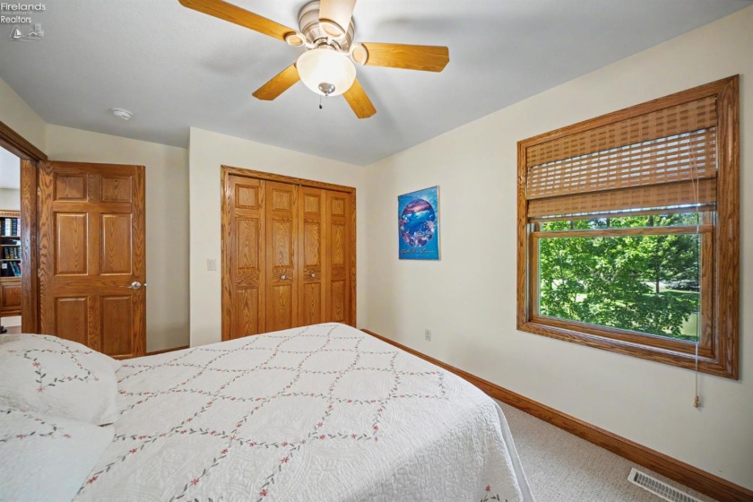 1042 Lost Lake Road, Port Clinton, 43452, 3 Bedrooms Bedrooms, ,4 BathroomsBathrooms,Residential,For Sale,Lost Lake,20261878