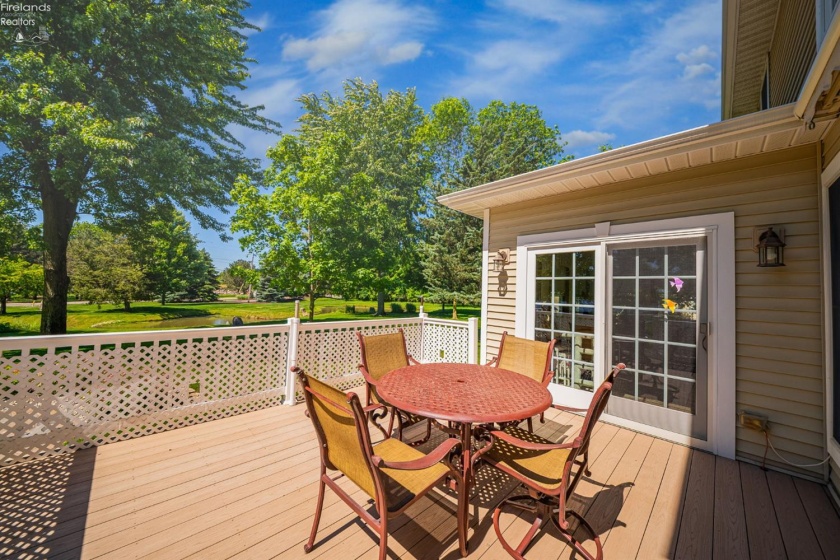 1042 Lost Lake Road, Port Clinton, 43452, 3 Bedrooms Bedrooms, ,4 BathroomsBathrooms,Residential,For Sale,Lost Lake,20261878