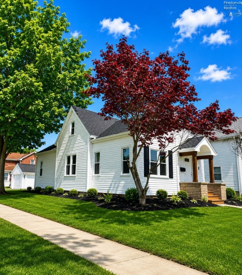 216 Buchanan Street, Fremont, 43420, 2 Bedrooms Bedrooms, ,1 BathroomBathrooms,Residential,For Sale,Buchanan,20261964