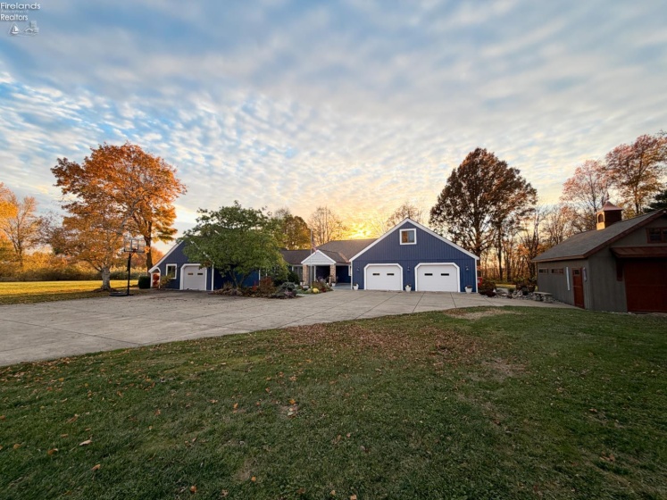 500 State Route 61, Norwalk, 44857, 3 Bedrooms Bedrooms, ,4 BathroomsBathrooms,Residential,For Sale,State Route 61,20262071