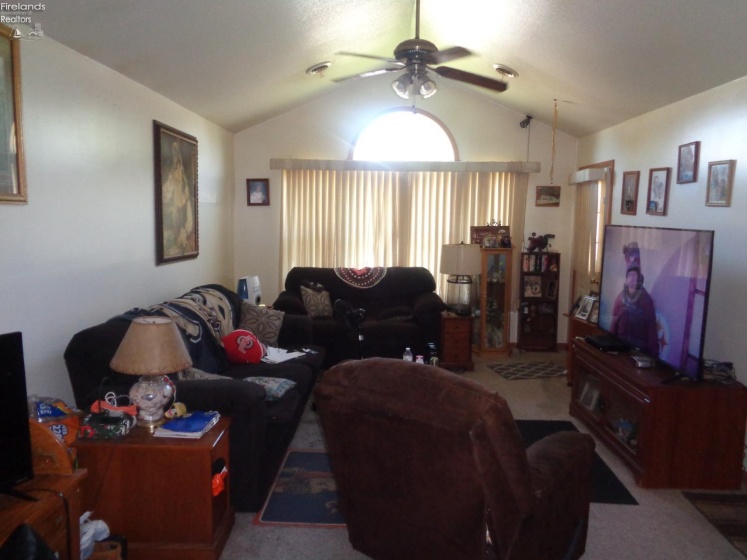 62 Mickey Road, Shelby, 44875, 2 Bedrooms Bedrooms, ,2 BathroomsBathrooms,Residential,For Sale,Mickey,20262061