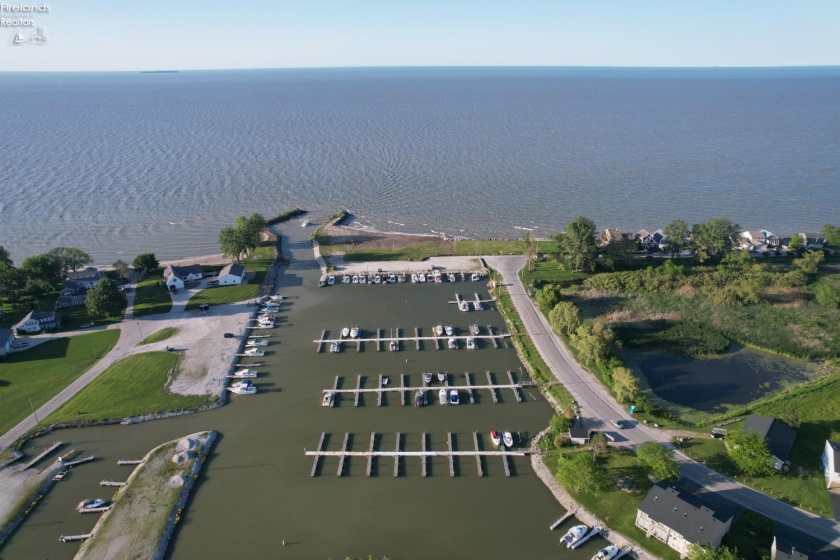 6504 Teal, Oak Harbor, 43449, 1 Bedroom Bedrooms, ,1 BathroomBathrooms,Residential,For Sale,Teal,20262081