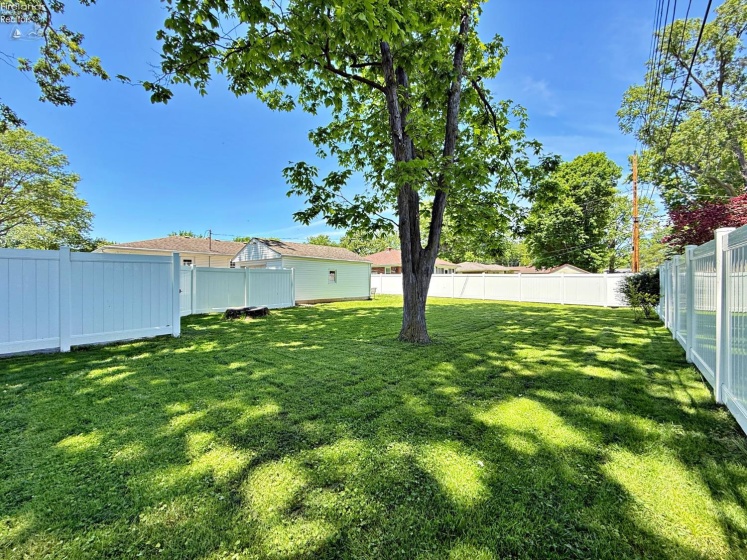 25 Linwood Road, Tiffin, 44883, 3 Bedrooms Bedrooms, ,2 BathroomsBathrooms,Residential,For Sale,Linwood,20262006