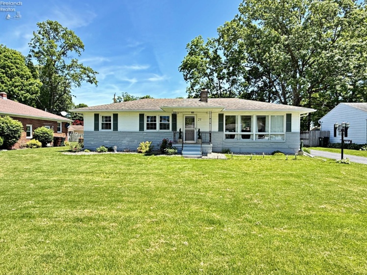 25 Linwood Road, Tiffin, 44883, 3 Bedrooms Bedrooms, ,2 BathroomsBathrooms,Residential,For Sale,Linwood,20262006