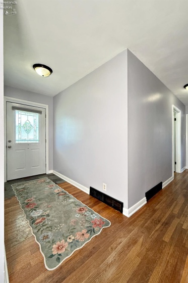 25 Linwood Road, Tiffin, 44883, 3 Bedrooms Bedrooms, ,2 BathroomsBathrooms,Residential,For Sale,Linwood,20262006