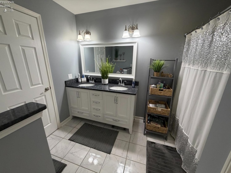 22 Westwind Drive, Norwalk, 44857, 3 Bedrooms Bedrooms, ,3 BathroomsBathrooms,Residential,For Sale,Westwind,20261995