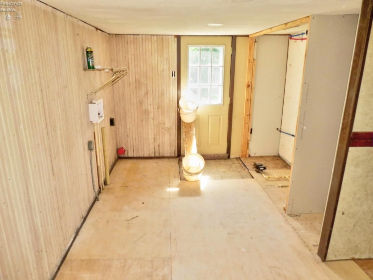 1026 Lincoln Avenue, Fostoria, 44830, 2 Bedrooms Bedrooms, ,3 BathroomsBathrooms,Residential,For Sale,Lincoln,20262066