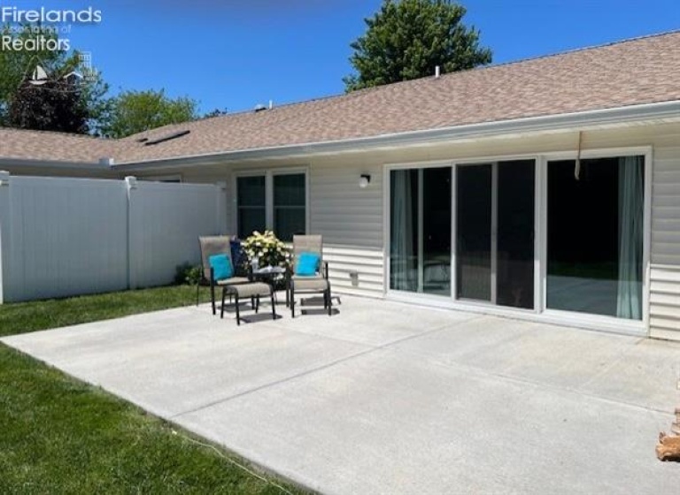 404 Leisure Drive, Huron, 44839, 3 Bedrooms Bedrooms, ,2 BathroomsBathrooms,Residential,For Sale,Leisure,20261994