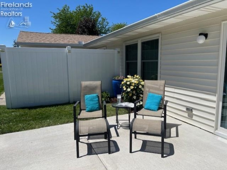 404 Leisure Drive, Huron, 44839, 3 Bedrooms Bedrooms, ,2 BathroomsBathrooms,Residential,For Sale,Leisure,20261994