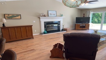 404 Leisure Drive, Huron, 44839, 3 Bedrooms Bedrooms, ,2 BathroomsBathrooms,Residential,For Sale,Leisure,20261994