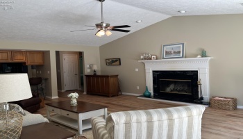 404 Leisure Drive, Huron, 44839, 3 Bedrooms Bedrooms, ,2 BathroomsBathrooms,Residential,For Sale,Leisure,20261994