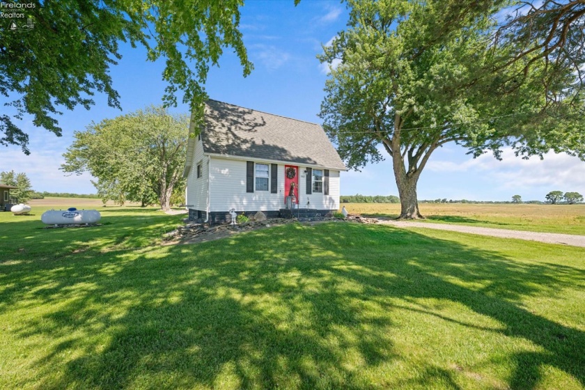 7407 Hayes Avenue, Sandusky, 44870, 2 Bedrooms Bedrooms, ,1 BathroomBathrooms,Residential,For Sale,Hayes,20262075