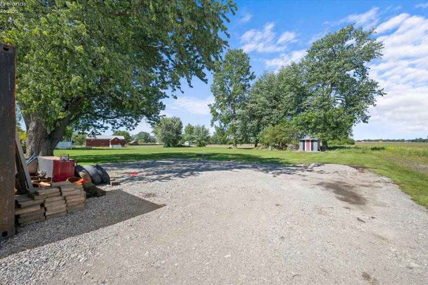 7407 Hayes Avenue, Sandusky, 44870, 2 Bedrooms Bedrooms, ,1 BathroomBathrooms,Residential,For Sale,Hayes,20262075