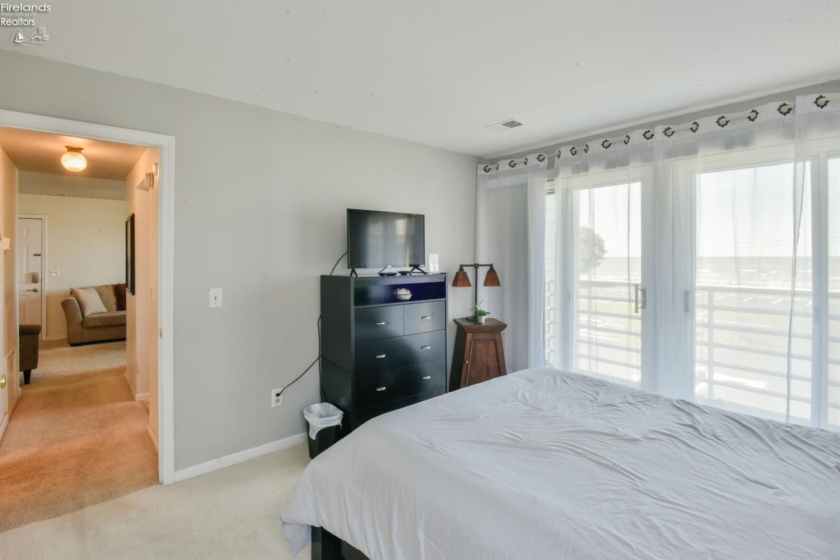 264 Clinton Reef, Port Clinton, 43452, 1 Bedroom Bedrooms, ,1 BathroomBathrooms,Residential,For Sale,Clinton Reef,20262037