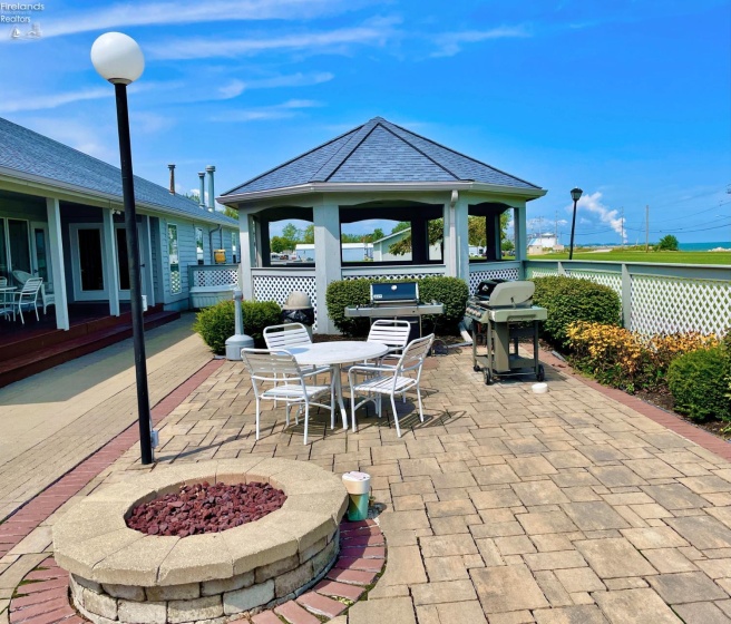 264 Clinton Reef, Port Clinton, 43452, 1 Bedroom Bedrooms, ,1 BathroomBathrooms,Residential,For Sale,Clinton Reef,20262037