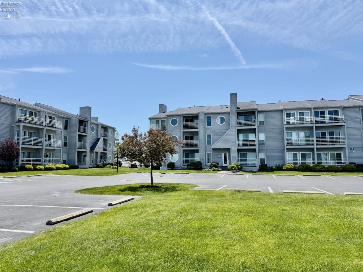 264 Clinton Reef, Port Clinton, 43452, 1 Bedroom Bedrooms, ,1 BathroomBathrooms,Residential,For Sale,Clinton Reef,20262037